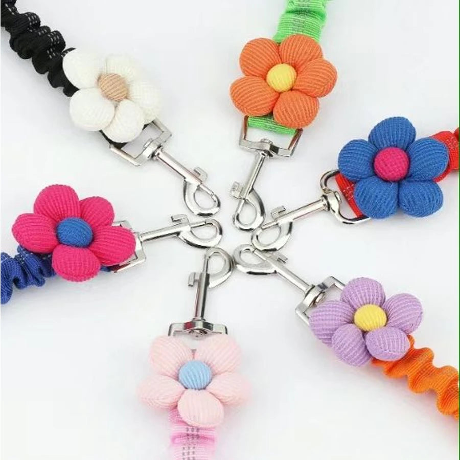 Cinto de segurança para cães, arnês de segurança ajustável com bungee elástico e alça reflexiva, cinto de segurança para animais de estimação de veículos de nylon para cães